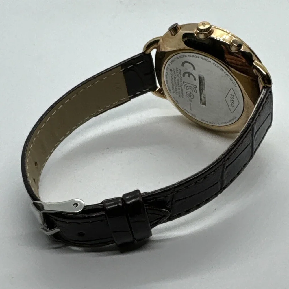Fossil FTW1208 Women's Brown Leather White Analog Dial Hybrid Smartwatch AEA421